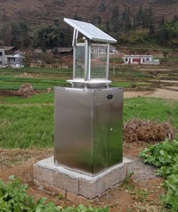 太阳能柜体式杀虫灯